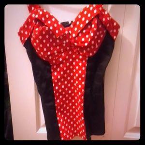 Red polka dot retro/pinup top